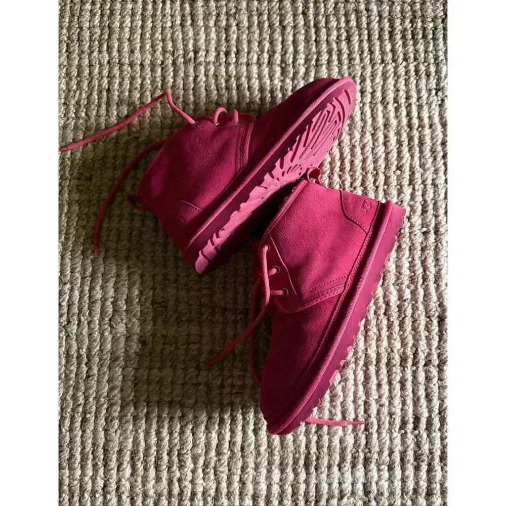 UGG Pink Neumel Boots Women’s Size 7 Shearling Lined Suede